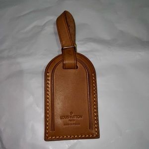 COPY - Louis luggage tag
